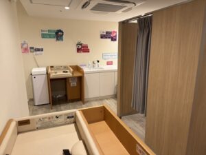 おむつ交換室内