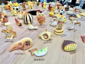 からすのパンやさん立体パン